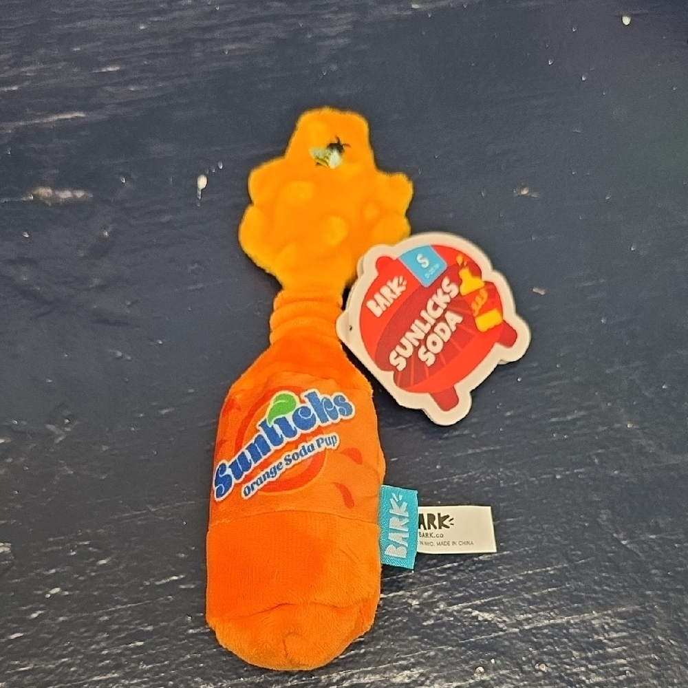 Bark Sunlicks‎ Orange Soda Dog Toy Size Small 0-20 Pounds NWT
